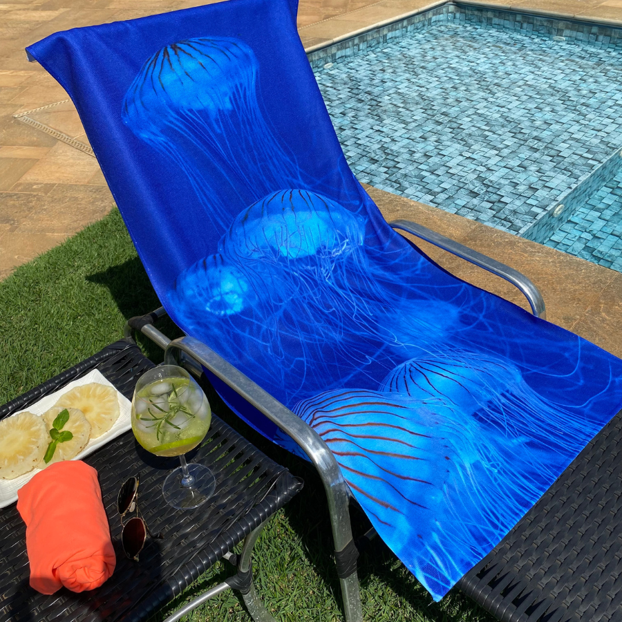 Toalha de Praia e Piscina BRISA – Estampa Água Viva