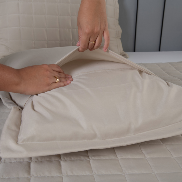 Conjunto de Colcha Cobre Leito Matelado Casal - 3 Peças - Dupla Face - SOFT - Image 12