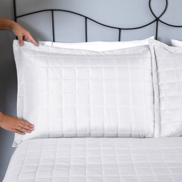 Conjunto de Colcha Cobre Leito Matelado Casal - 3 Peças - Dupla Face - SOFT - Image 2
