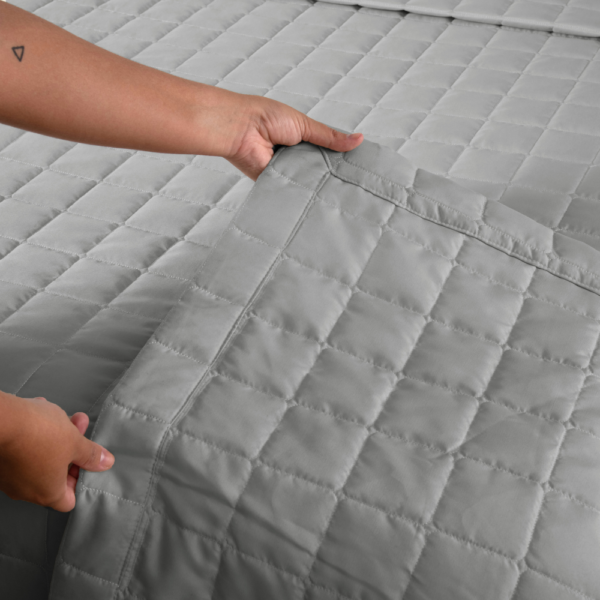 Conjunto de Colcha Cobre Leito Matelado Casal - 3 Peças - Dupla Face - SOFT - Image 21