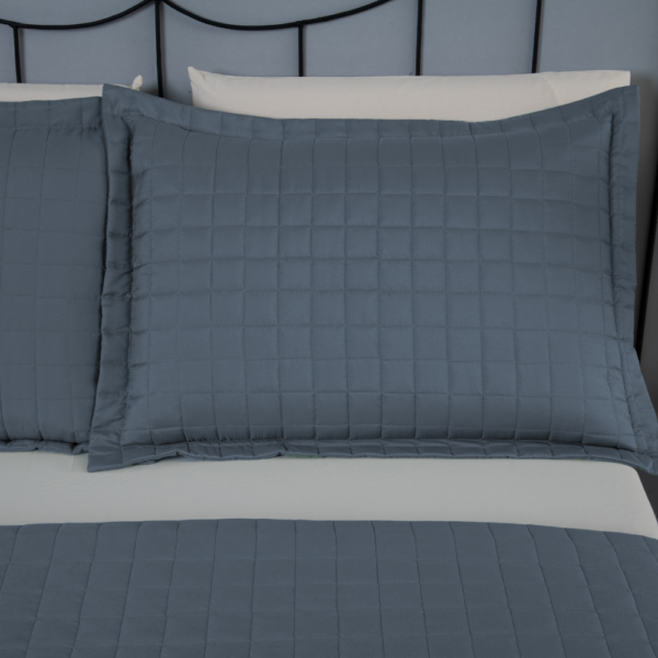 Conjunto de Colcha Cobre Leito Matelado Queen - 3 Peças - Percal 300 Fios - COPACABANA - Image 2