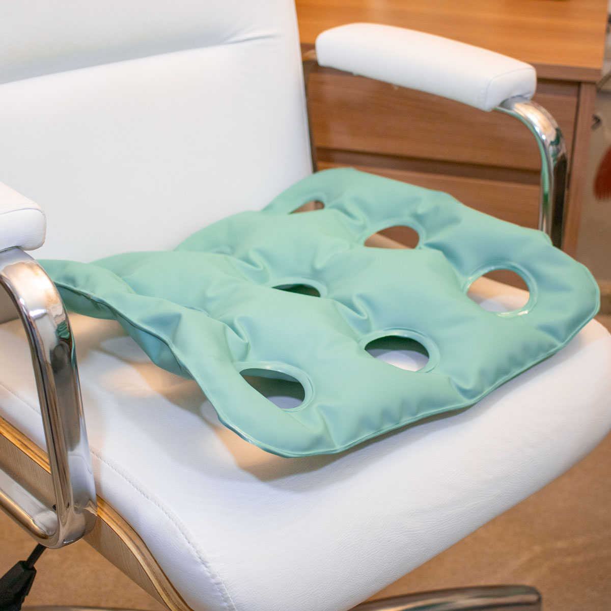 Almofada Ortopédica Caixa de Ovo Quadrada Aberta Inflável 2 em 1 - Imagem 2