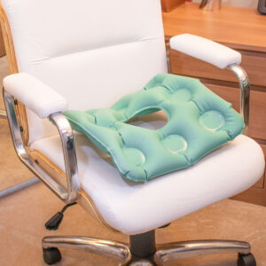 Almofada Ortopédica Caixa de Ovo Quadrada com Orifício Inflável 2 em 1