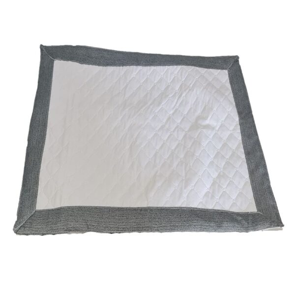 Tapete Higiênico Impermeável - Fundo Branco - Coleção GorgoPet - Grande - Image 2
